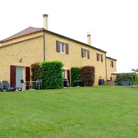 Domaine Du Champ De L'hoste Maison d'hôtes *