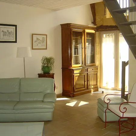 Domaine Du Champ De L'hoste 4*