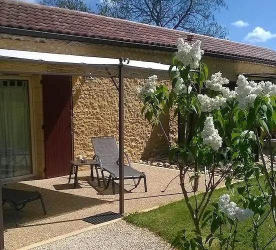 Domaine Du Champ De L'hoste Vendégház